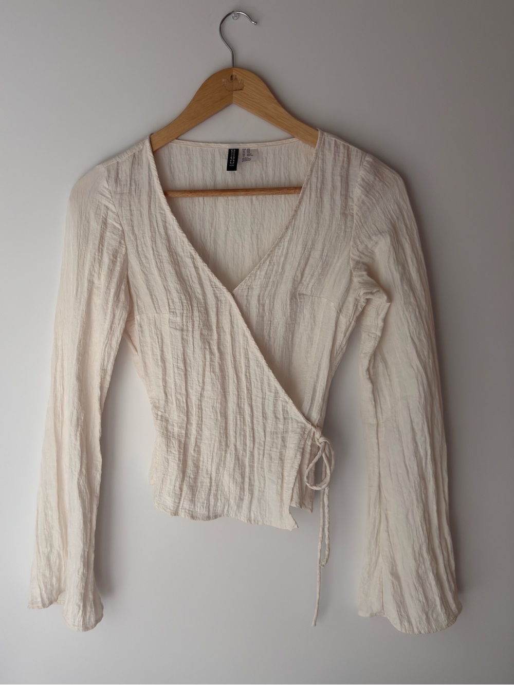 H&M Cream Textured Wrap Blouse Size XXS 2XS
